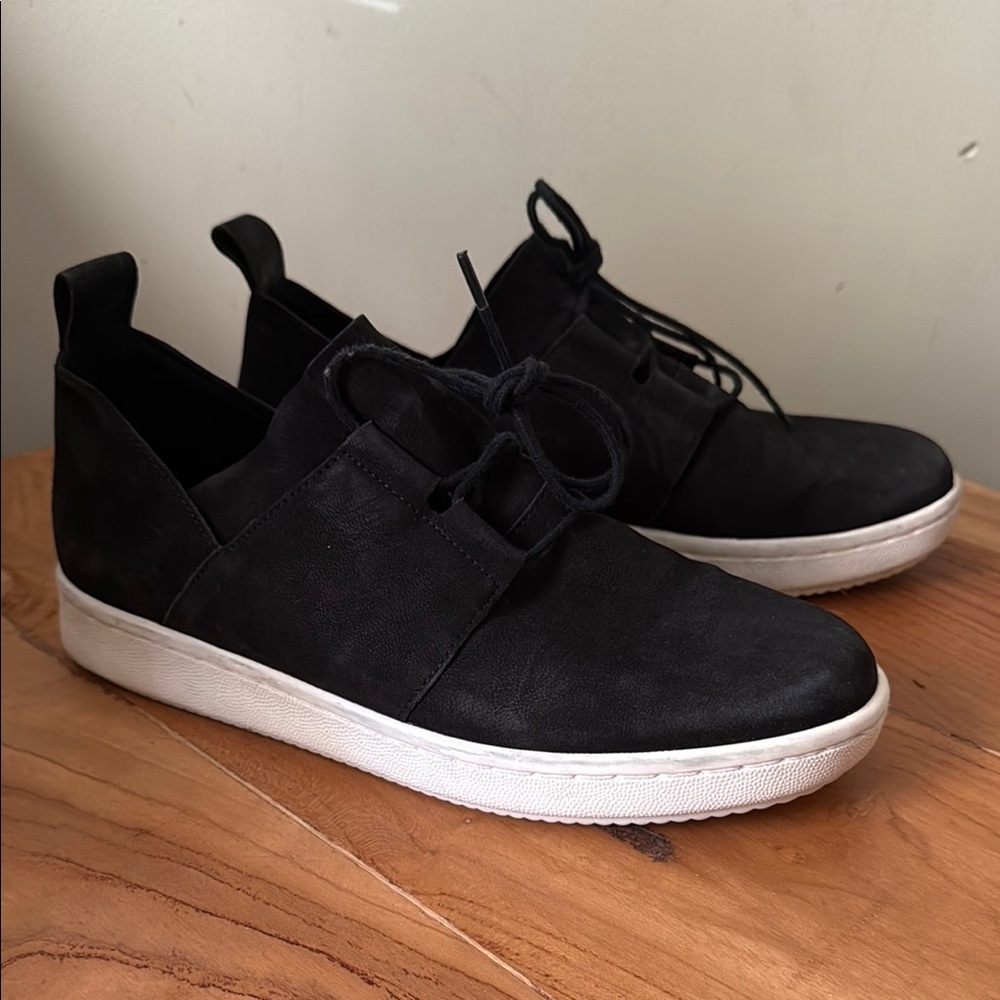 Eileen Fisher Black Kipling Easy Nubuck Leather Sneakers Shoes Sz 8